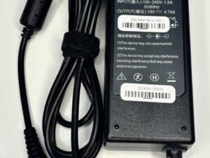 90W AC Adapter Charger 19V 4.74A 5.5mm*3.0mm for Samsung NP-SF311, NP-SF310