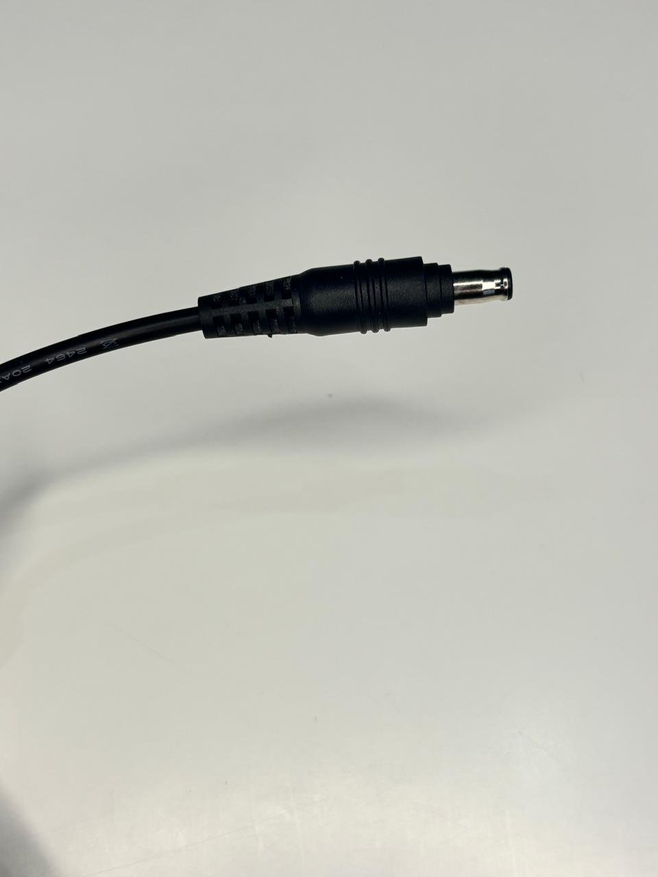 90W AC Adapter Charger 19V 4.74A 5.5mm*3.0mm for Samsung NP-SF311, NP-SF310