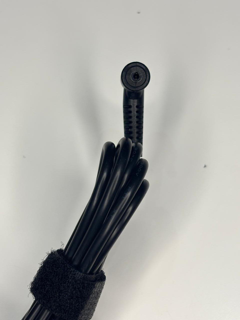 Laptop Charger 20V 3.25A 65W 4.0mm * 1.7mm for Lenovo IdeaPad 710s 510s 510 310 110 100 100s Series YOGA 710 510 Series