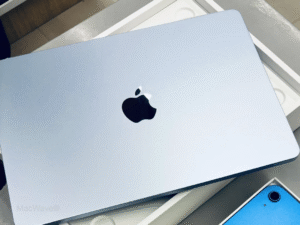 Genuine A3240 LCD Display Screen Assembly for MacBook Air 13.6" M4 2025 Sky Blue